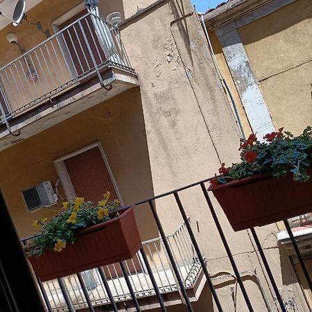 Residenza La Vecchia Cattedrale Catane Extérieur photo