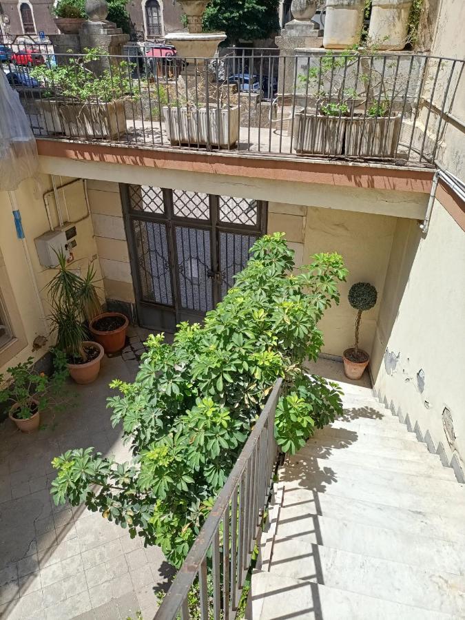 Residenza La Vecchia Cattedrale Catane Extérieur photo